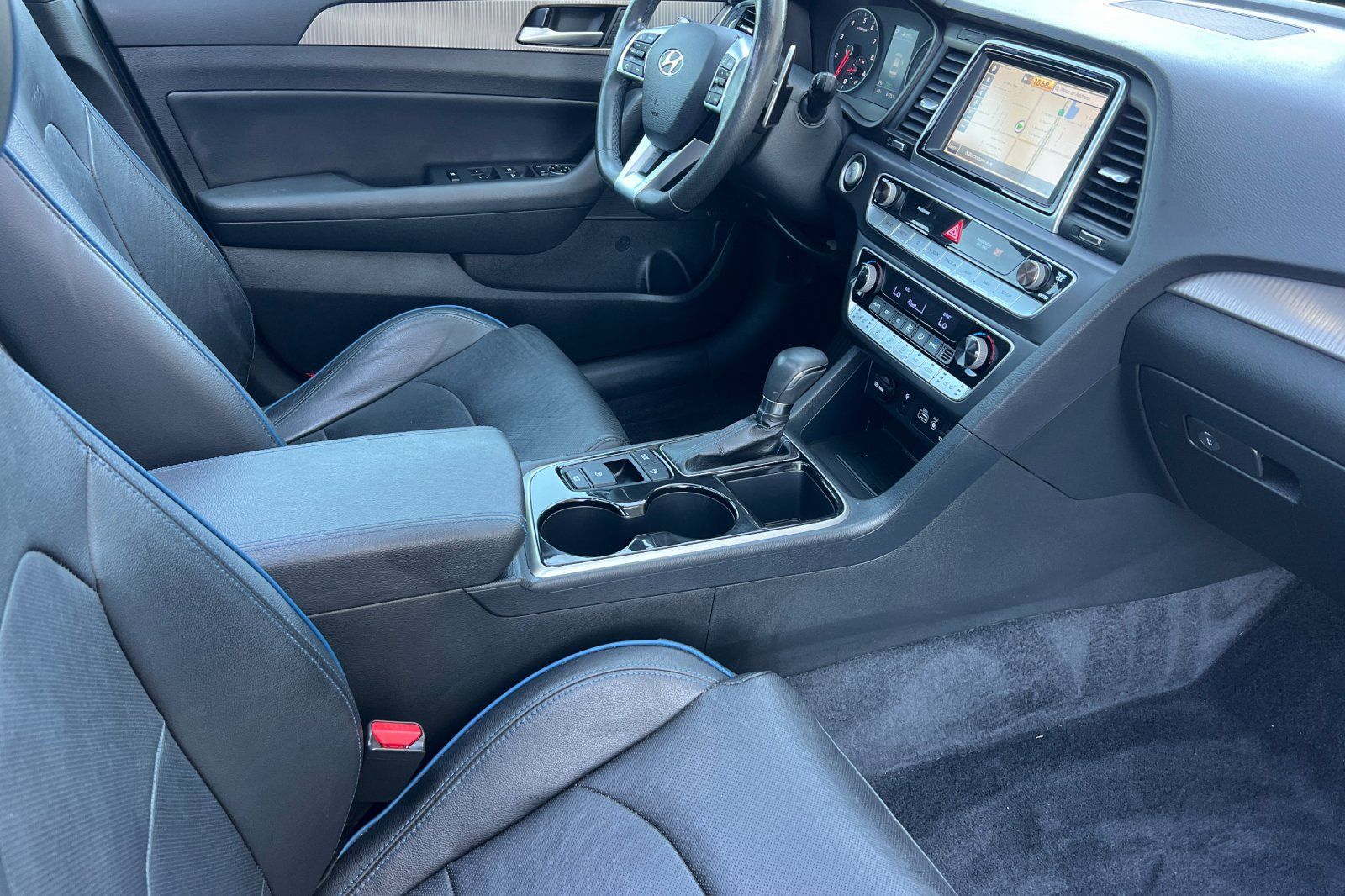 Used 2019 Hyundai Sonata Limited FWD image 15