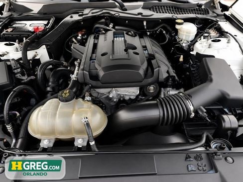 Used 2020 Ford Mustang Premium RWD image 18