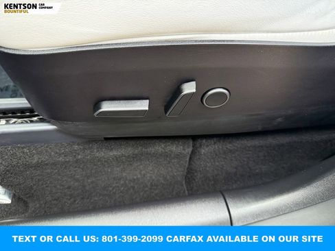 Used 2021 Tesla Model Y Performance image 31