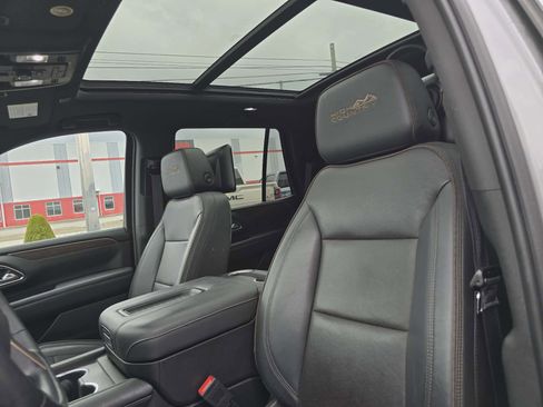 Used 2023 Chevrolet Tahoe High Country image 12