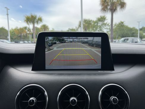 Used 2020 Kia Stinger GT1 RWD image 25