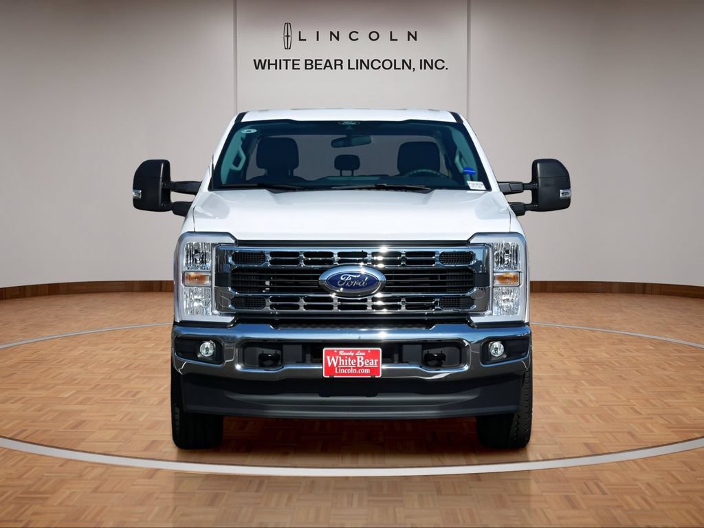 Used 2026 Ford F250 XLT w/ FX4 Off-Road Package AWD/4WD image 2