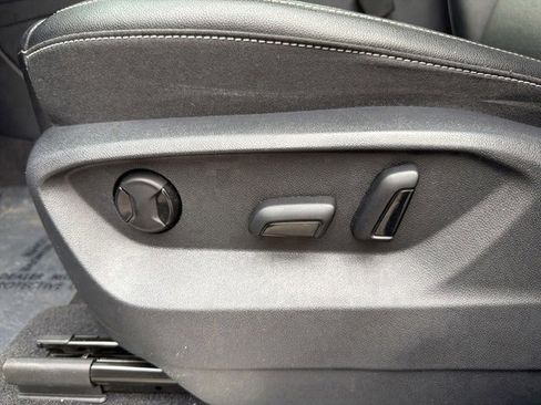 Used 2022 Volkswagen Atlas SE image 21