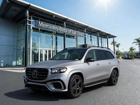 New 2026 Mercedes-Benz GLS 450 4MATIC image 1