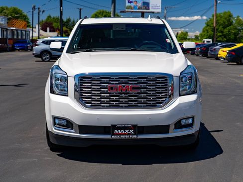 Used 2019 GMC Yukon Denali w/ Denali Ultimate Package AWD/4WD image 4