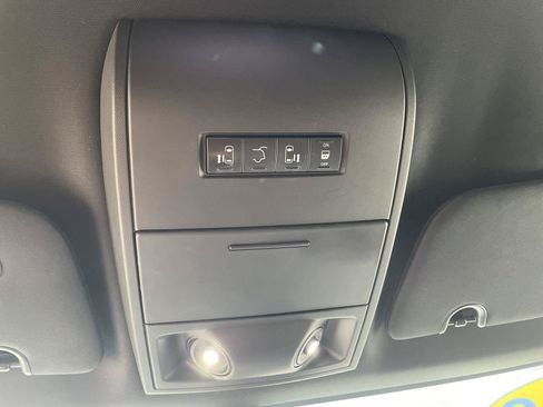 Used 2019 Dodge Grand Caravan GT FWD image 20