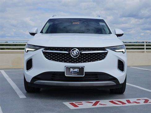 Used 2021 Buick Envision Avenir w/ Technology Package II image 2