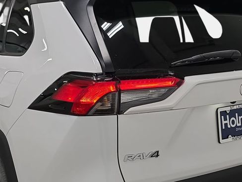 Certified 2023 Toyota RAV4 XLE AWD/4WD image 30