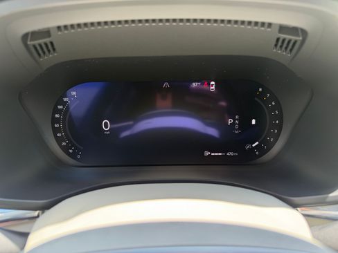 Certified 2024 Volvo XC60 B5 Core AWD/4WD image 30