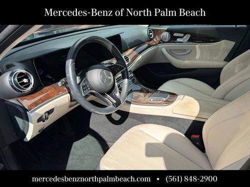 Used 2023 Mercedes-Benz E 450 4MATIC Sedan image 5