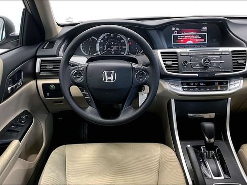 Used 2015 Honda Accord LX image 5