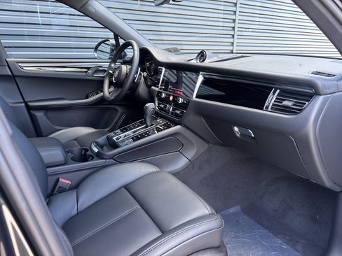 New 2026 Porsche Macan S image 13