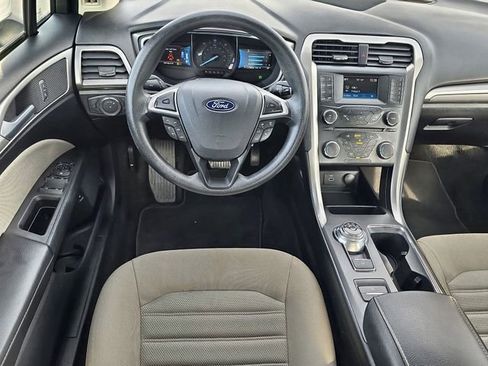 Used 2018 Ford Fusion S image 21
