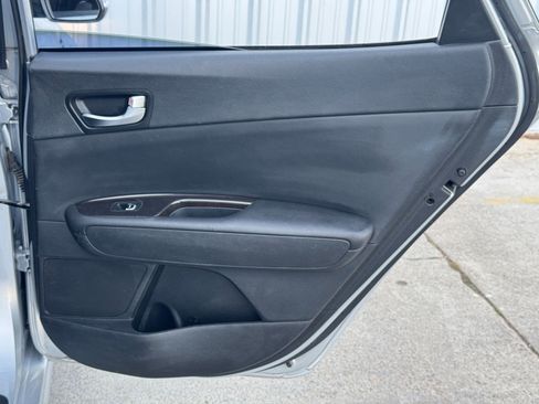 Used 2016 Kia Optima EX w/ Premium Package image 43