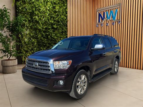 Used 2015 Toyota Sequoia Limited AWD/4WD image 3