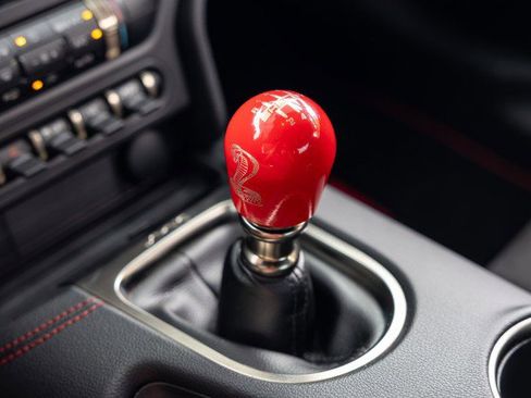 Used 2019 Ford Mustang Shelby GT350R w/ GT350R Equipment Group 920A image 46