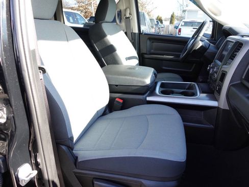 Used 2022 RAM 1500 Express w/ Wheel & Sound Group image 33