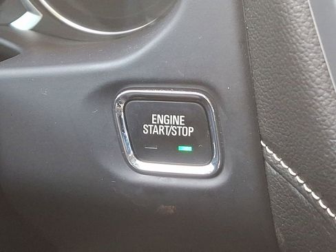 Certified 2023 GMC Acadia SLE image 24