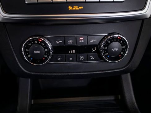 Used 2012 Mercedes-Benz ML 350 4MATIC image 34