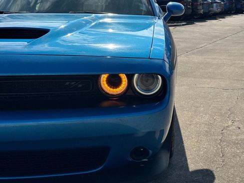 Used 2023 Dodge Challenger R/T w/ Blacktop Package image 9