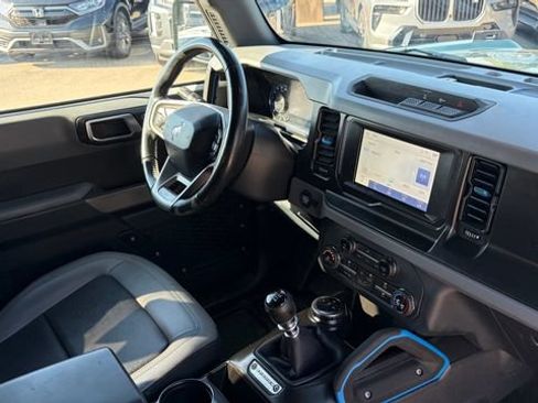 Used 2022 Ford Bronco Black Diamond AWD/4WD image 4