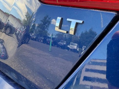 Used 2014 Chevrolet Impala LT w/ Premium Seating Package FWD image 31