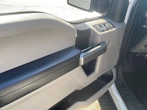 Used 2019 Ford F150 XLT w/ Equipment Group 301A Mid image 17