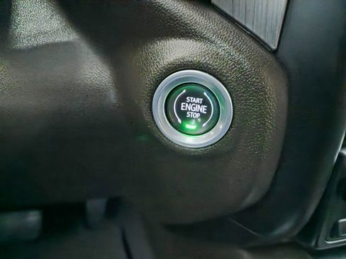 Used 2023 GMC Sierra 2500 Denali image 49