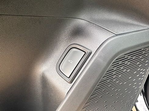 New 2026 GMC Terrain Denali image 17