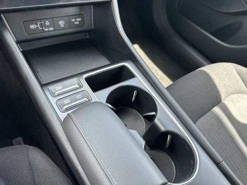 Used 2025 Hyundai Sonata SEL FWD image 29