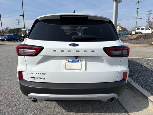 New 2026 Ford Escape Active image 10