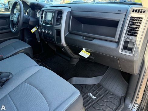 Certified 2024 RAM 1500 Tradesman w/ Popular Equipment Group image 28