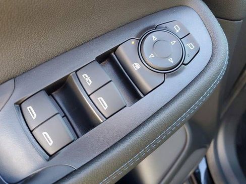 New 2026 Buick Encore GX Sport Touring image 17