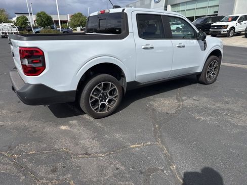 Used 2025 Ford Maverick Lariat w/ 4K Tow Package AWD/4WD image 3