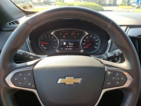 Certified 2023 Chevrolet Traverse LT w/ LT Premium Package AWD/4WD image 21