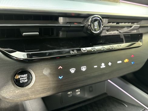 New 2025 Nissan Murano SL image 10