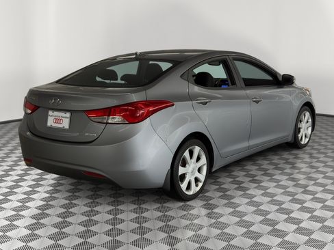 Used 2012 Hyundai Elantra Limited FWD image 9