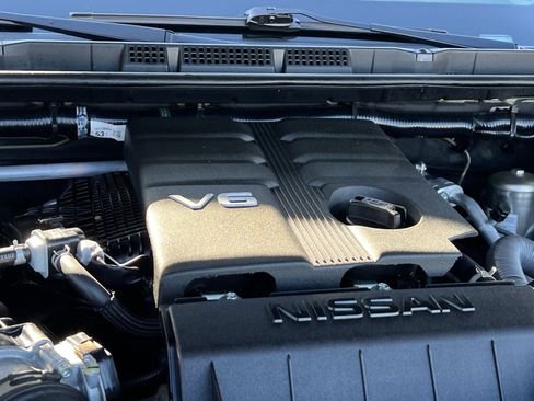 Used 2023 Nissan Frontier SV w/ Tow Package image 25