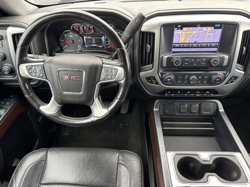 Used 2018 GMC Sierra 1500 SLT w/ SLT Premium Package image 3