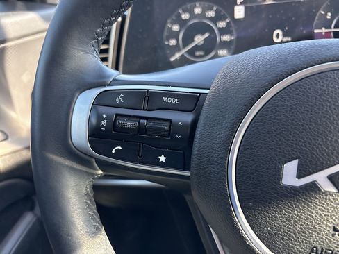 Used 2024 Kia Sportage SX image 24