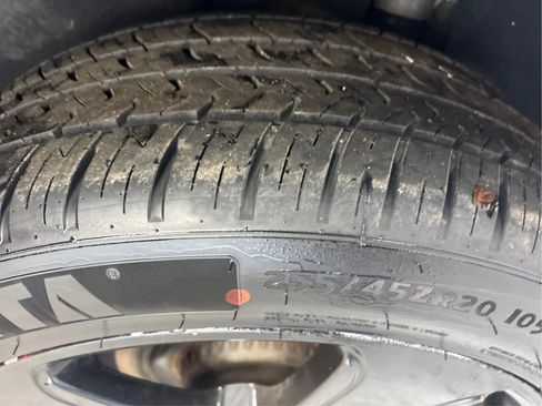 Used 2019 Mercedes-Benz GLC 300 4MATIC Coupe image 33