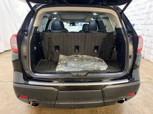 New 2026 Subaru Ascent Limited AWD/4WD image 16