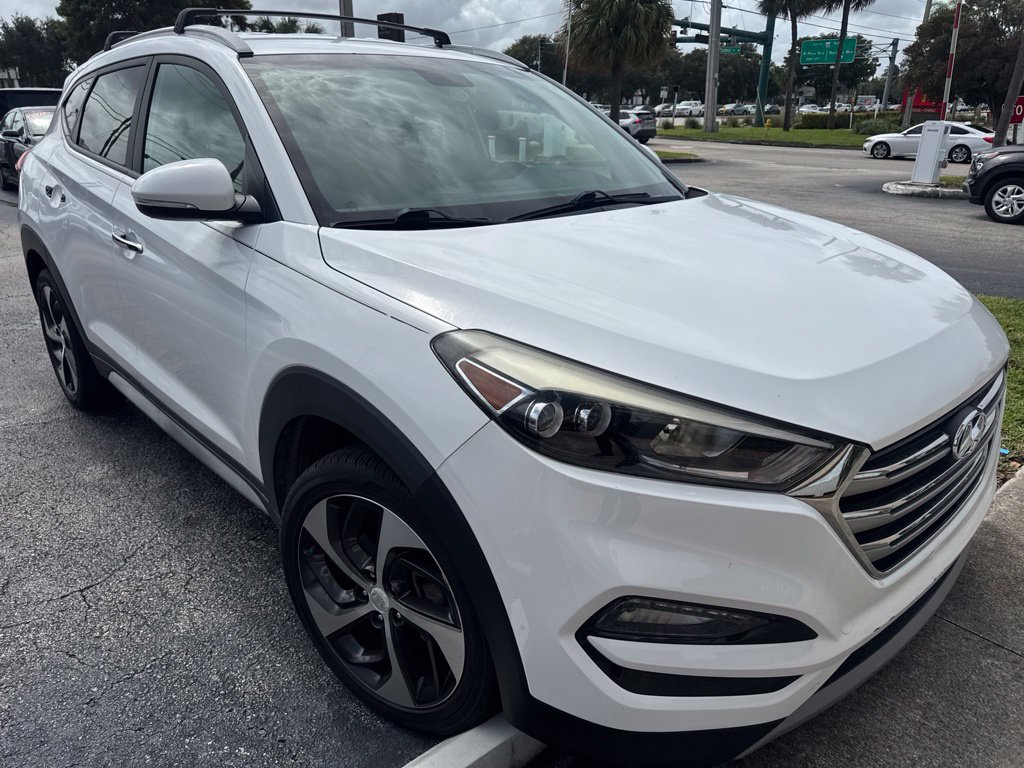 Used 2017 Hyundai Tucson Limited FWD image 3