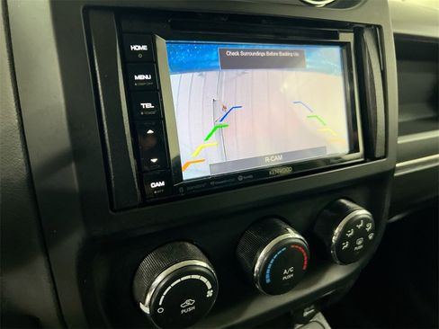 Used 2015 Jeep Patriot Sport w/ Tire & Wheel Group image 14