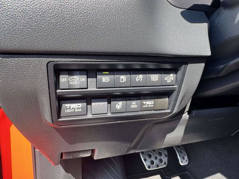 Used 2022 Toyota Tundra TRD Pro AWD/4WD image 29