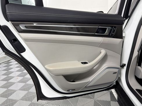 Certified 2023 Porsche Panamera Platinum Edition RWD image 16