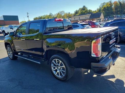Used 2022 GMC Canyon Denali image 5