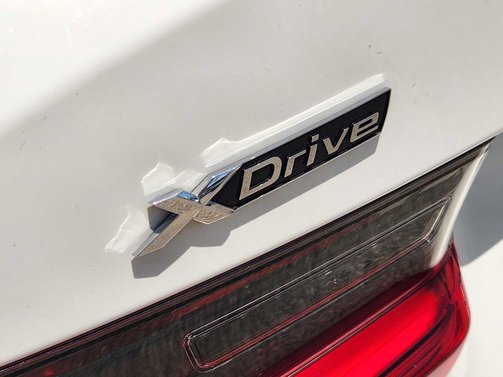 Used 2021 BMW 330i xDrive Sedan w/ Executive Package AWD/4WD image 12