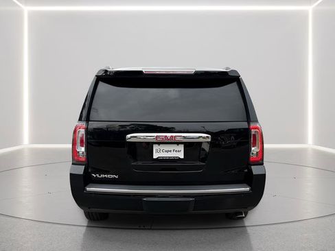 Used 2016 GMC Yukon Denali w/ Open Road Package image 4