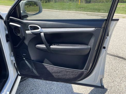 Used 2009 Porsche Cayenne GTS image 27